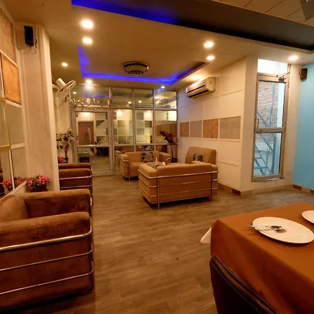Hotel Inn Delhi Airport-2